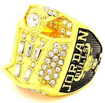 NBA / 1998 Chicago Bulls championship ring / Jordan