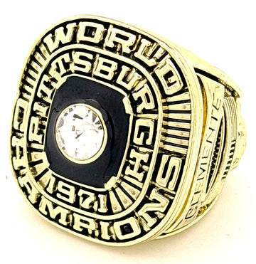 MLB / 1971 Pittsburgh Pirates World Series Championship ring