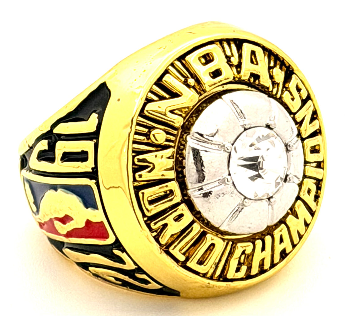 NBA / 1972 Los Angeles Lakers Championship Ring