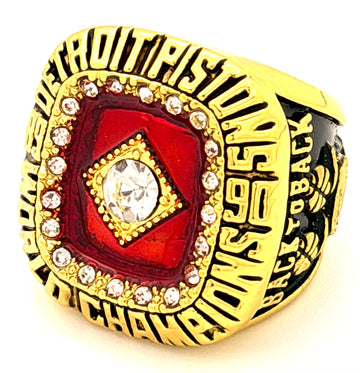 NBA / 1990 Detroit Pistons Championships Ring