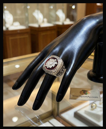 NHL / 2013 Chicago Blackhawks Stanley Cup Championship Ring
