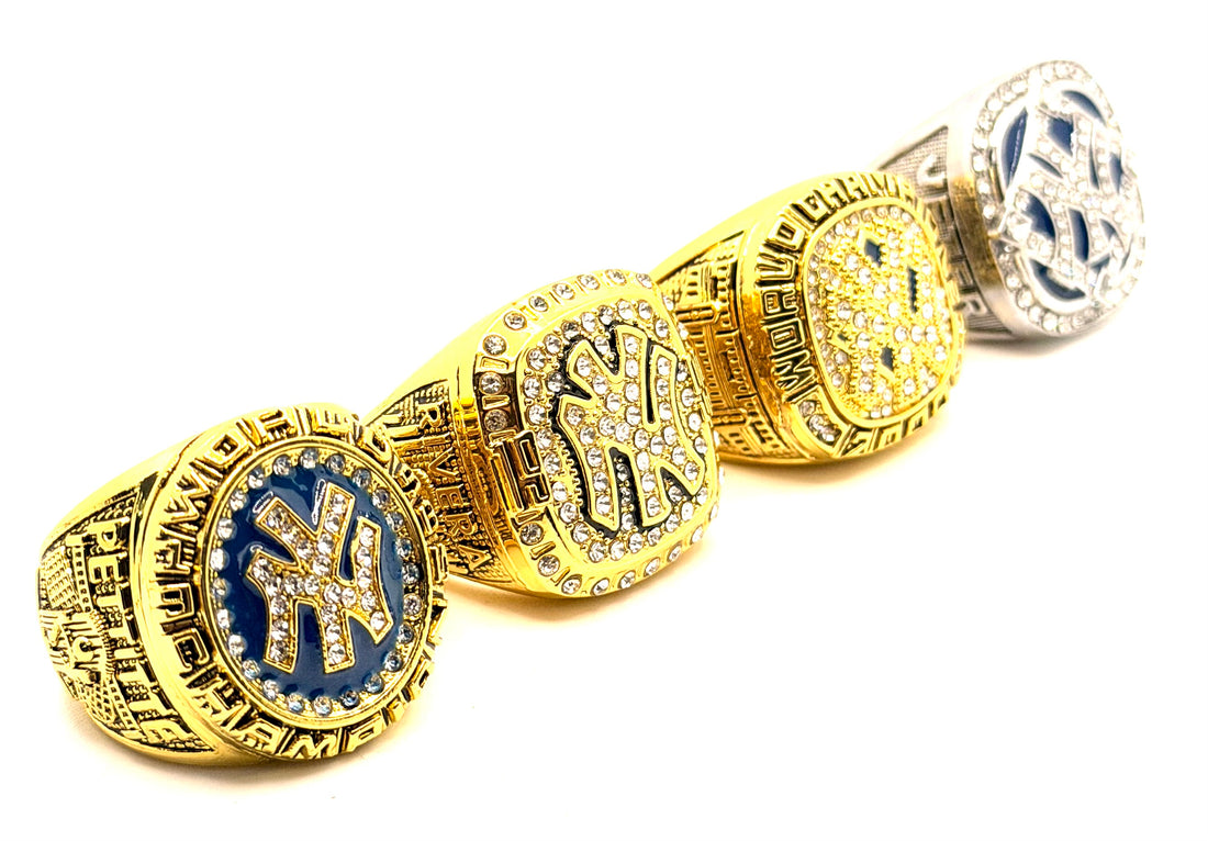 MLB / 1998 1999 2000 2009 New York Yankees World Series Championship Rings Set