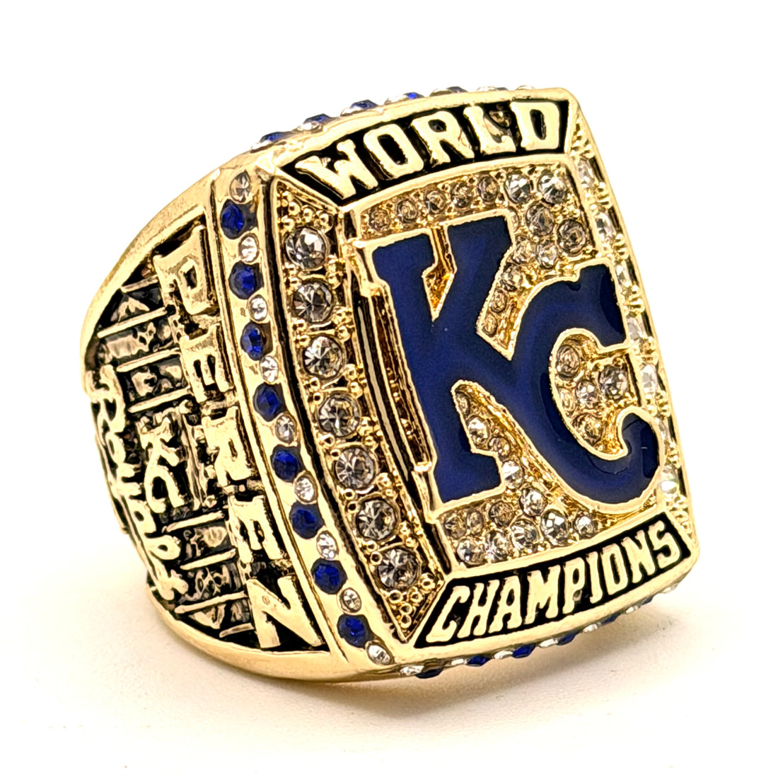 MLB / 2015 Kansas City Royals World Series Championship Ring / Perez