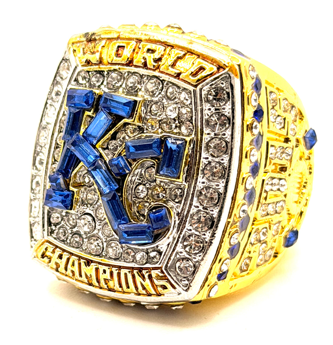 MLB / 2015 Kansas City Royals World Series Championship Ring / Glass