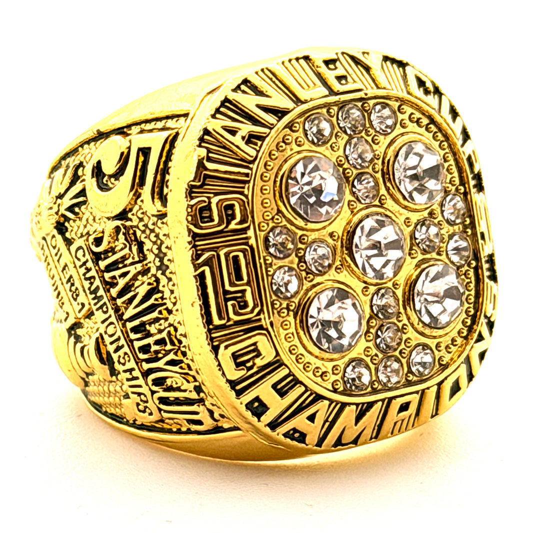 NHL / 1990 Edmonton Oilers Stanley Cup Championship Ring