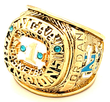 NCAA / 1982 North Carolina University ( UNC ) Tar Heels Championship Ring / Jordan