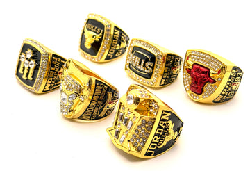 NBA / 1991 1992 1993 1996 1997 1998 Chicago Bulls championship rings Set / Jordan