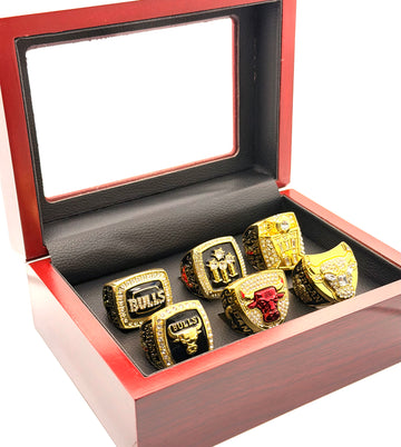 NBA / 1991 1992 1993 1996 1997 1998 Chicago Bulls championship rings Set with wooden box  / Jordan