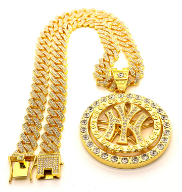Hip Hop Necklace / New York Yankees Gold Color