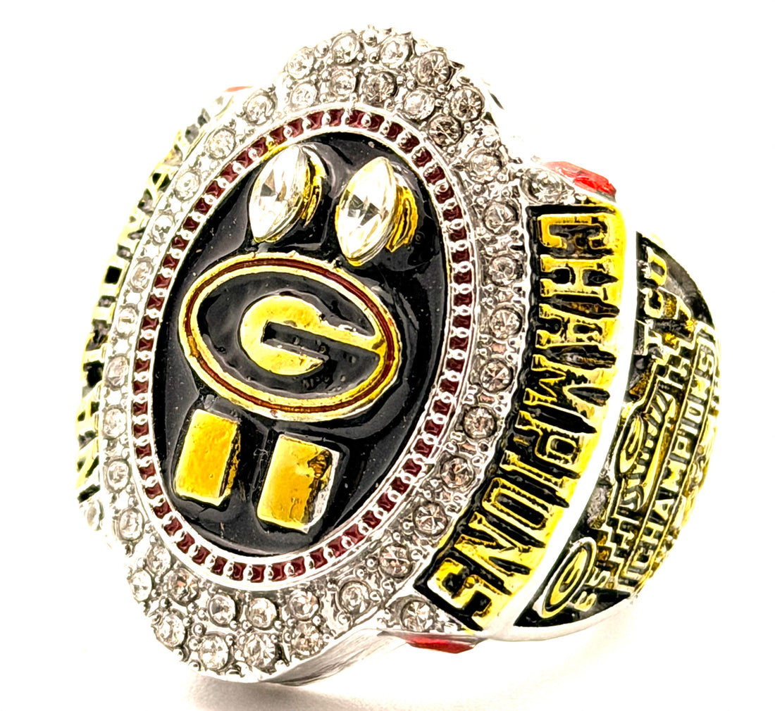 NCAA/ 2022 Georgia Bulldogs Championship Ring / Bennett