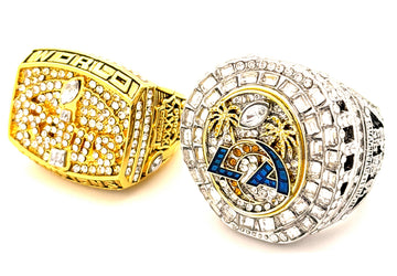 NFL / 1999 and 2021 Los Angeles Rams Championships Rings set
