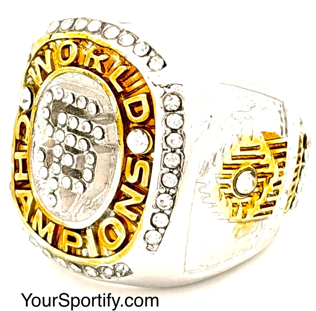 MLB / 2010 San Francisco Giants World Series Championship Ring